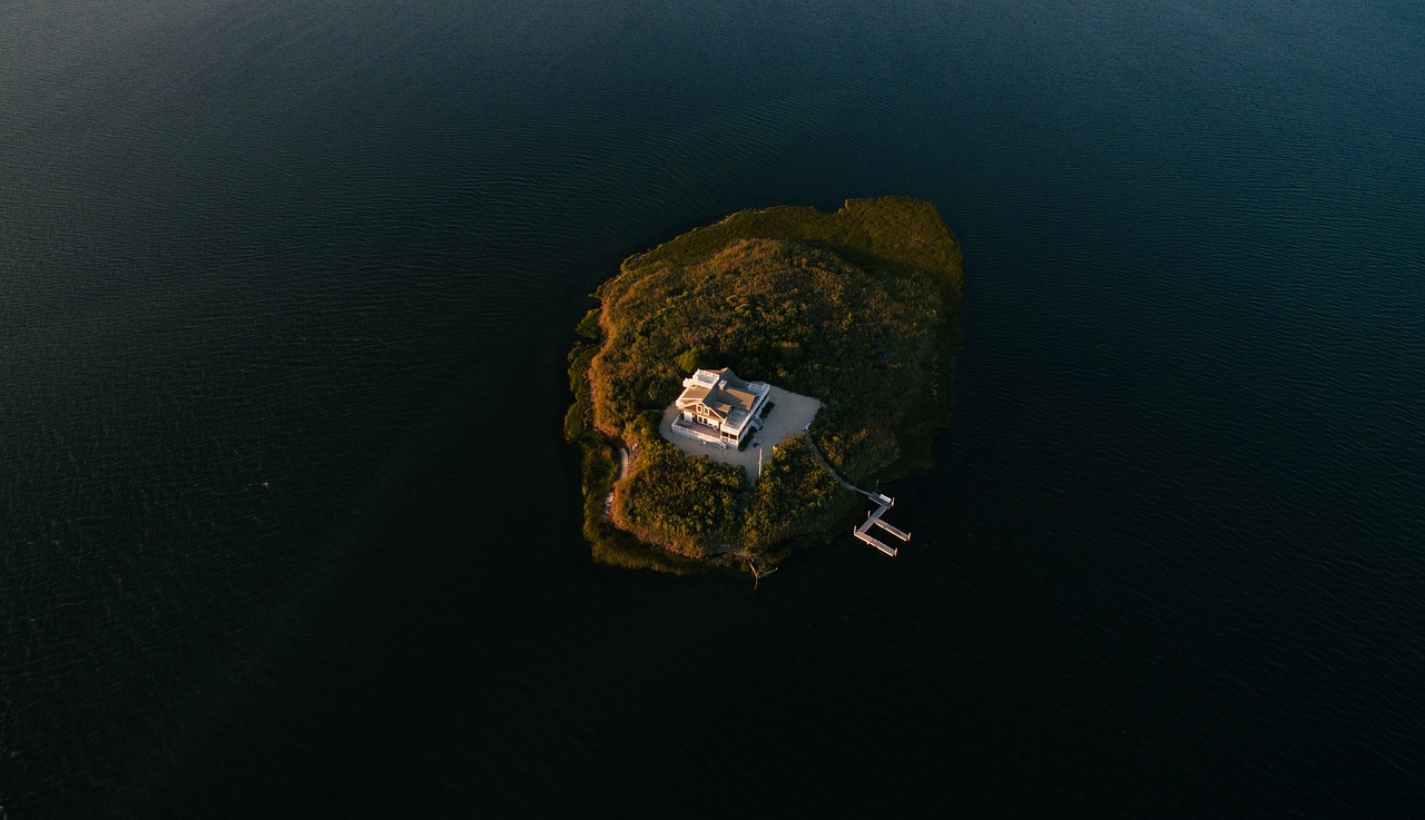長興島航母最新動態(tài)揭秘，中國海軍建設(shè)邁入新紀(jì)元